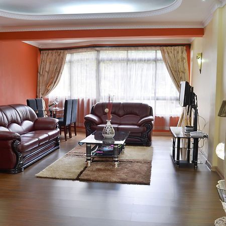 Fahari Palace Serviced Apartments Найроби Экстерьер фото