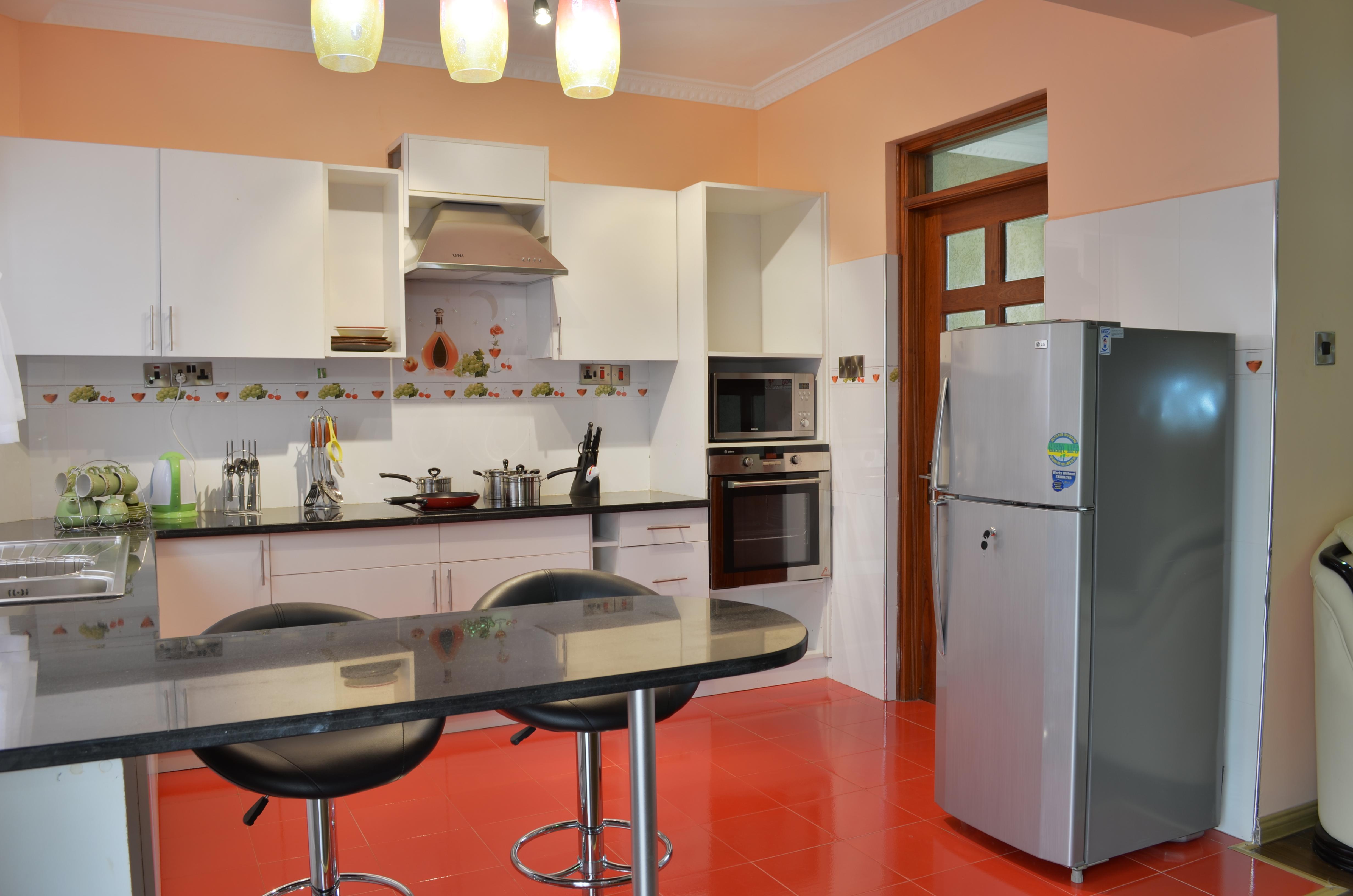 Fahari Palace Serviced Apartments Найроби Экстерьер фото